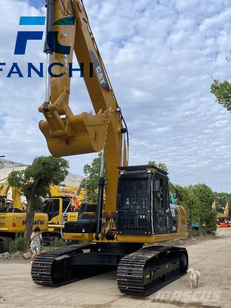 CAT 324 D Excavatoare pe șenile
