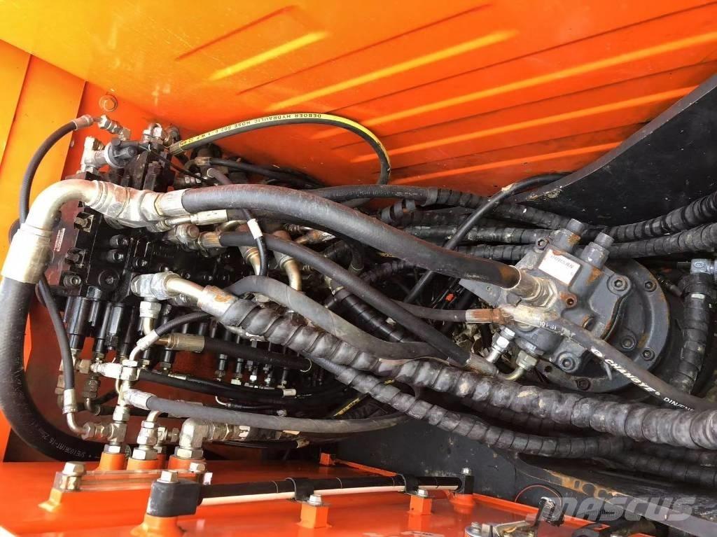 Doosan 75-9c Excavatoare pe șenile
