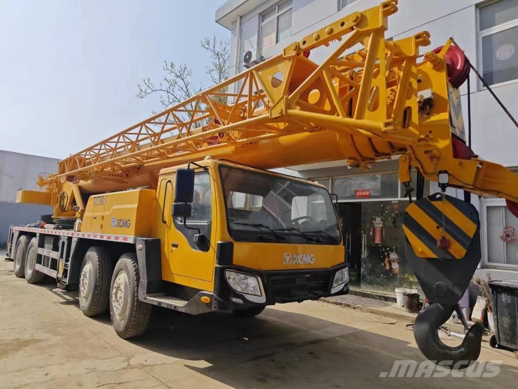 XCMG QY 70 K Macara teren accidentat