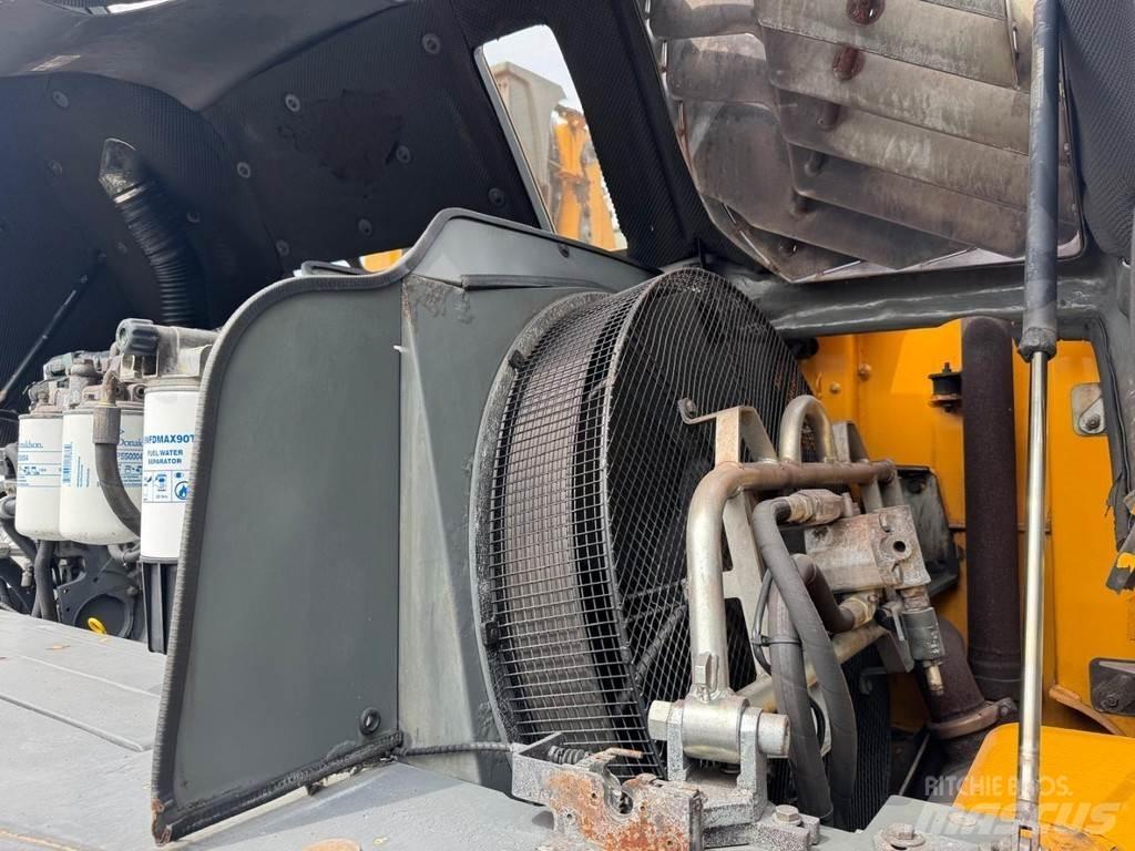 Liebherr A 316 Paleta de manipulare