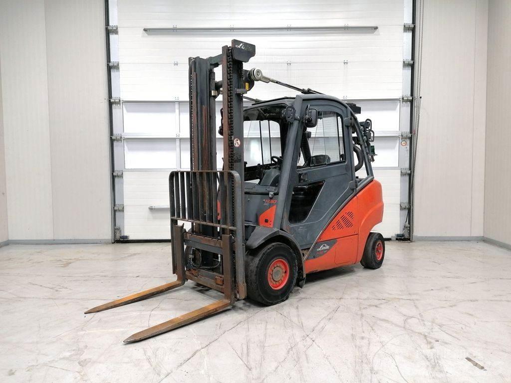 Linde H30D-02 Stivuitor diesel