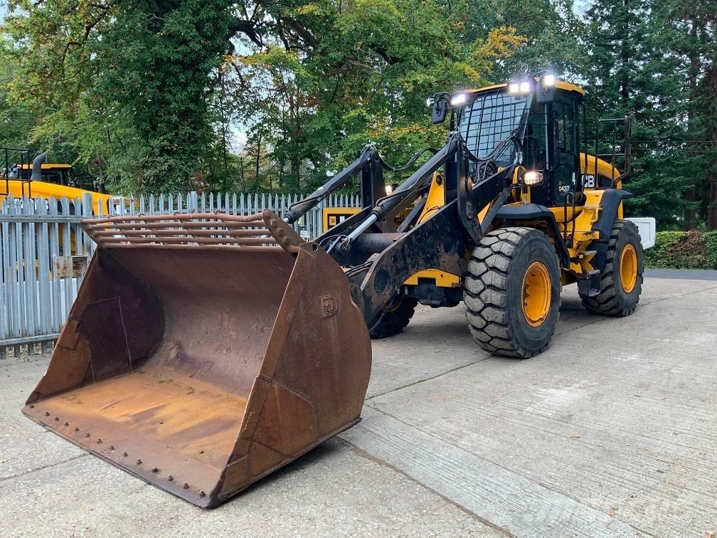 JCB 437 HT Incarcator pe pneuri