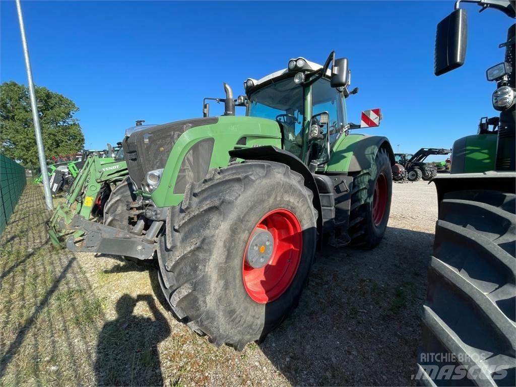 Fendt 933 Vario Tractoare