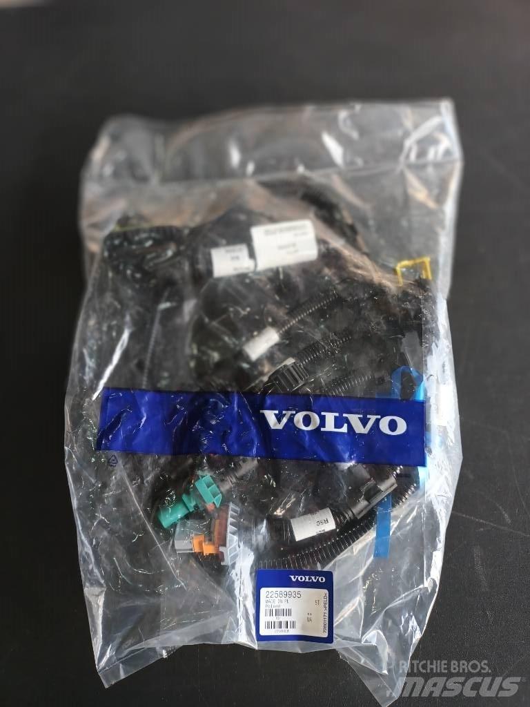 Volvo WIRES 22589935 Electronice