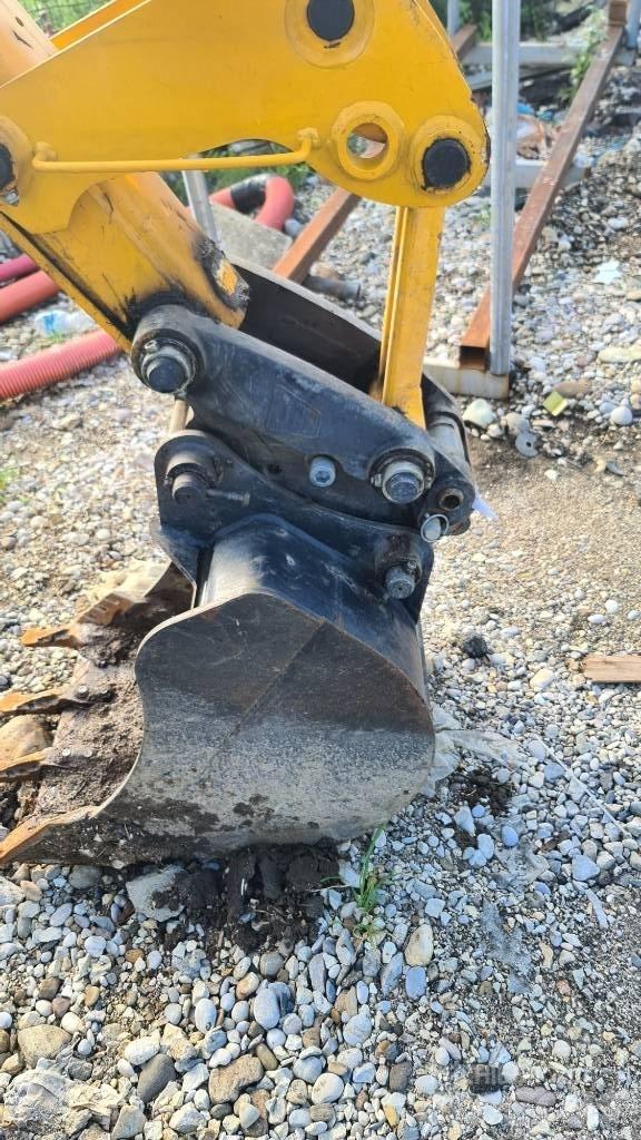 JCB 3 CX 14M3WM Buldoexcavatoare