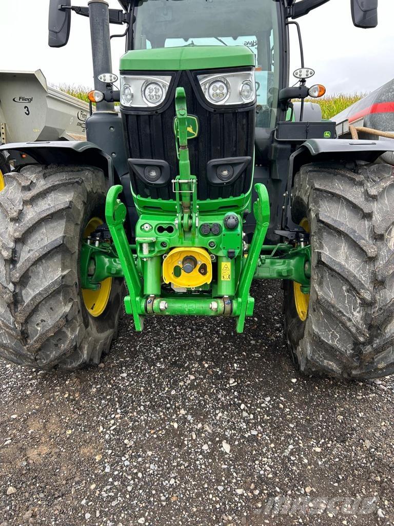John Deere 6R 195 Tractoare