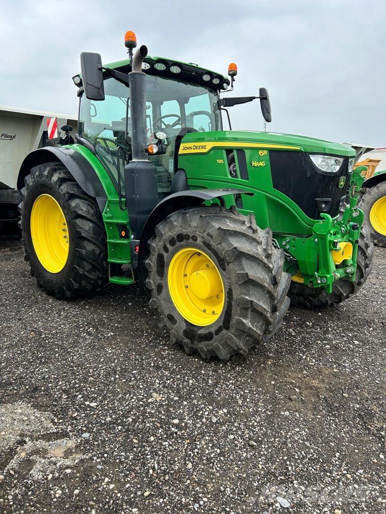 John Deere 6R 195 Tractoare