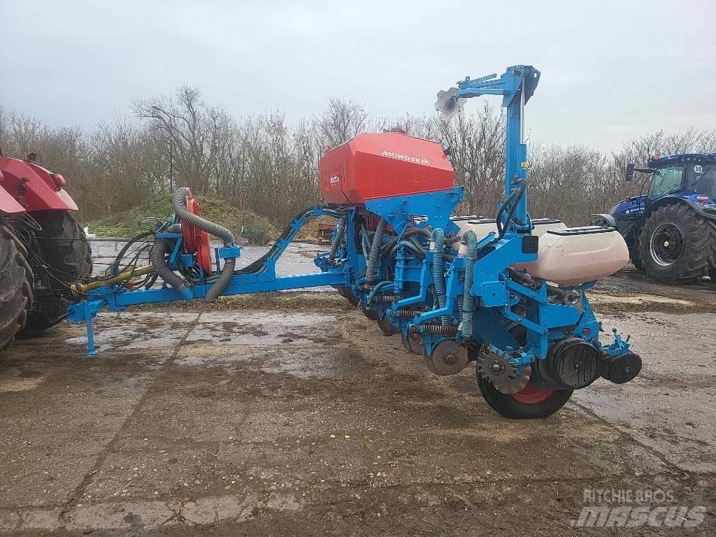 Monosem NX 8R Masini cu insamantare precisa