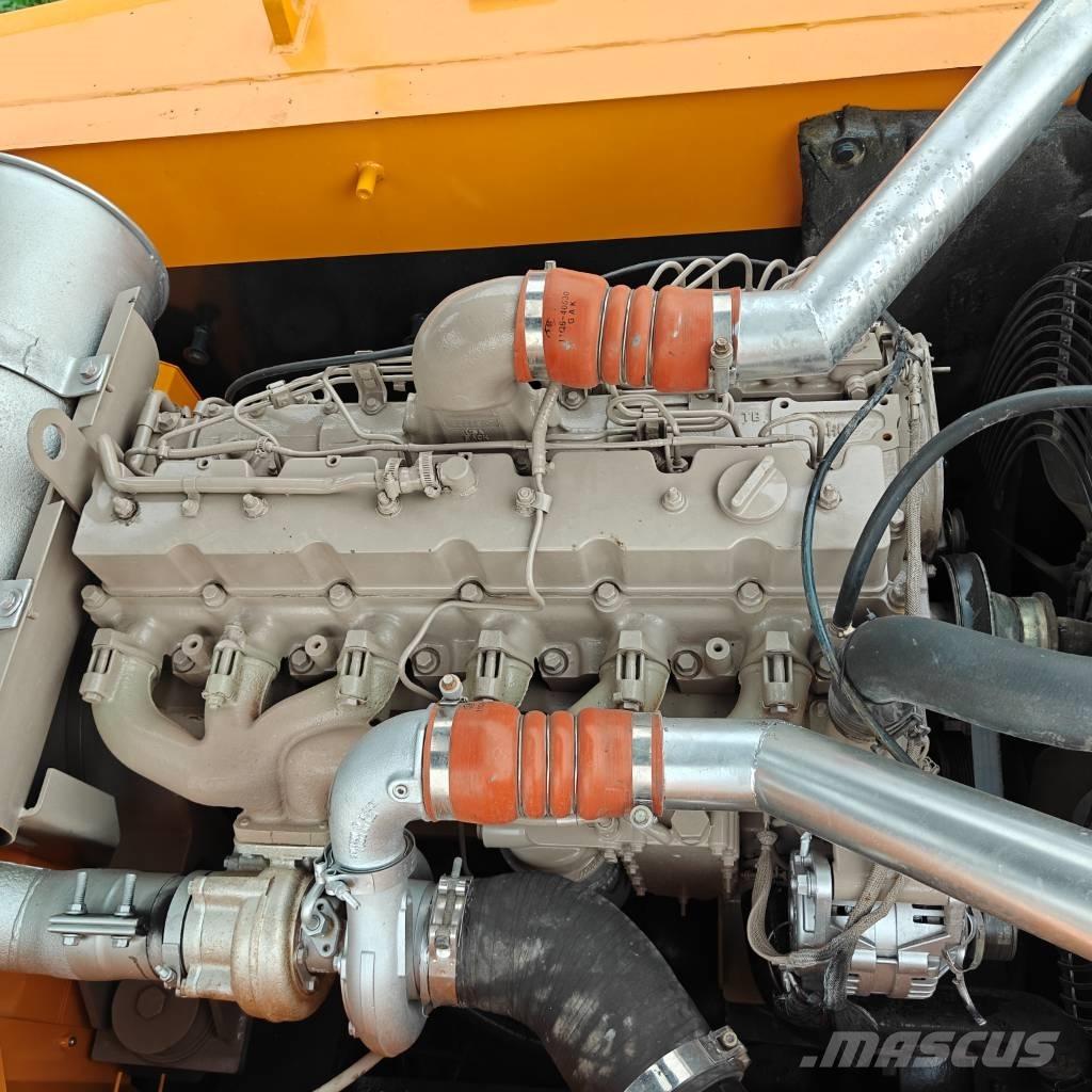 Hyundai 305-9T Excavatoare pe șenile
