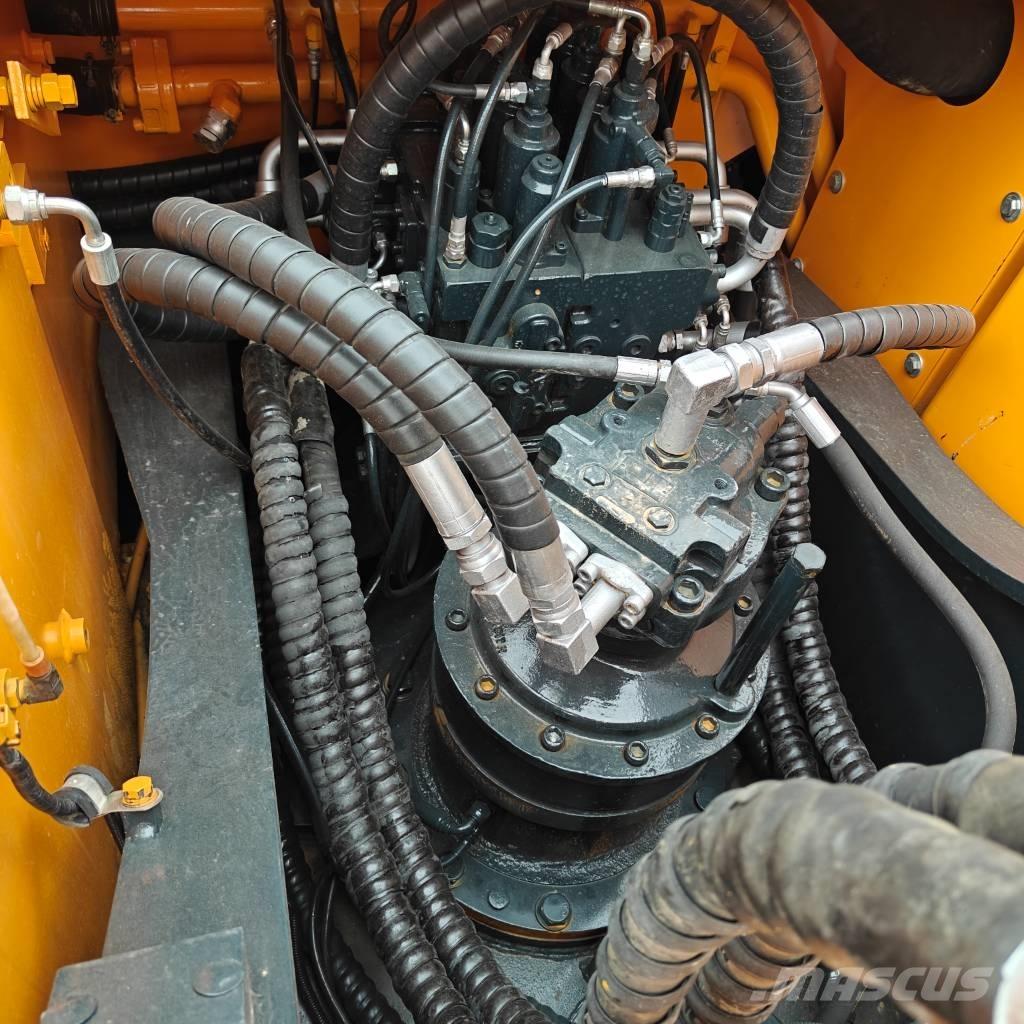 Hyundai 305-9T Excavatoare pe șenile
