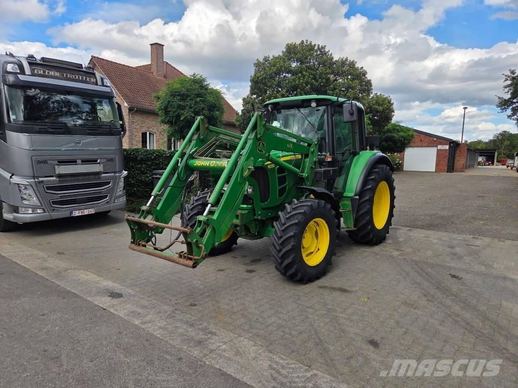 John Deere 6130 Tractoare