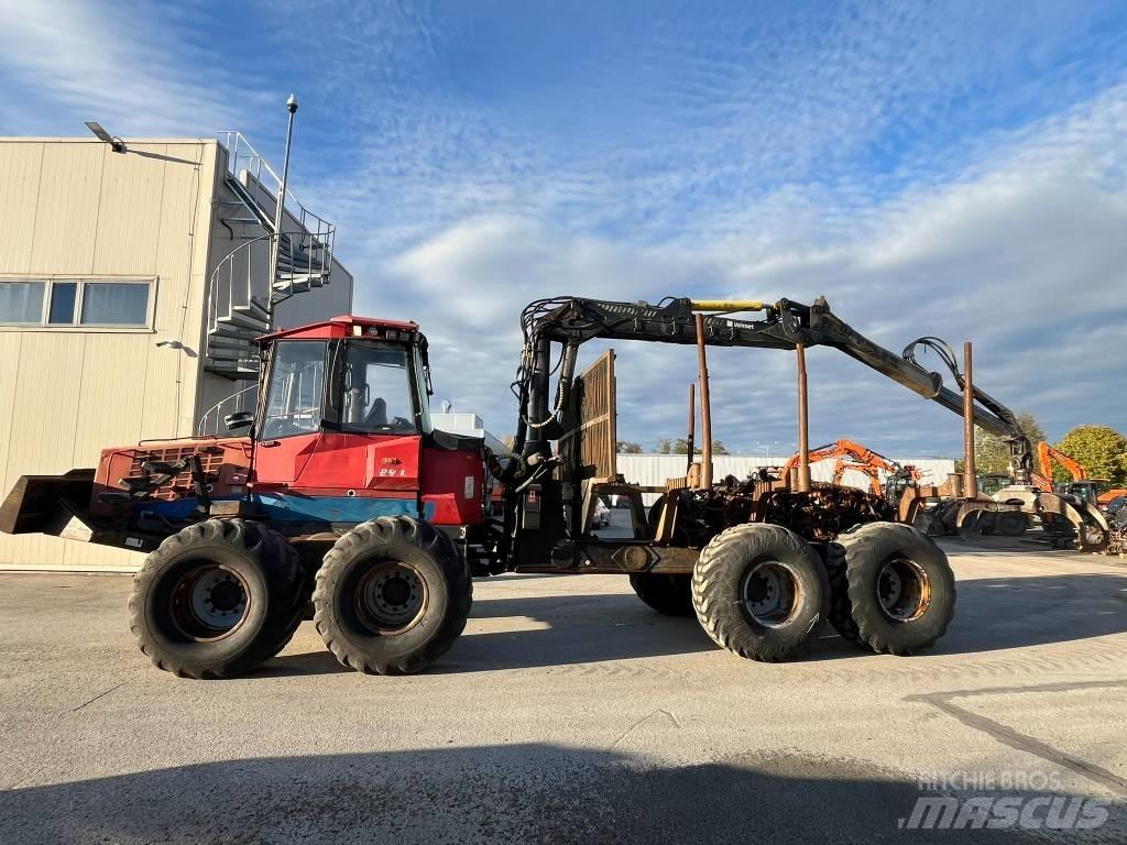Valmet 890 Transportoare