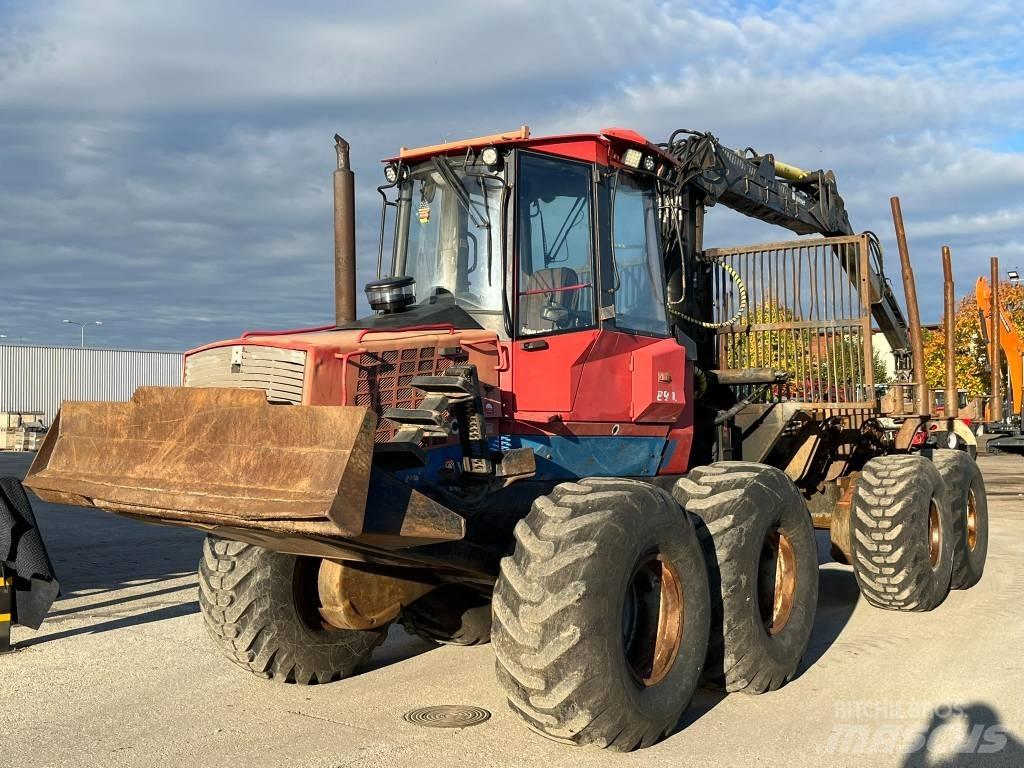 Valmet 890 Transportoare