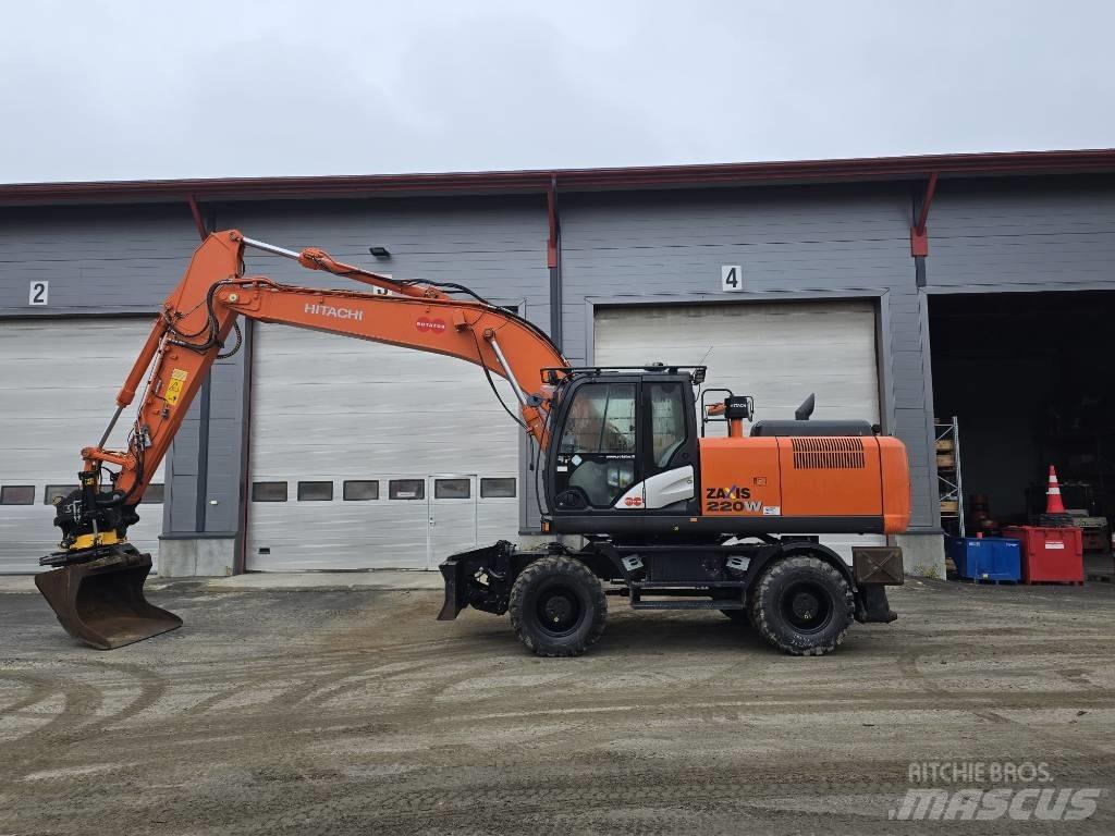 Hitachi ZX 220W-5 Excavatoare cu roti