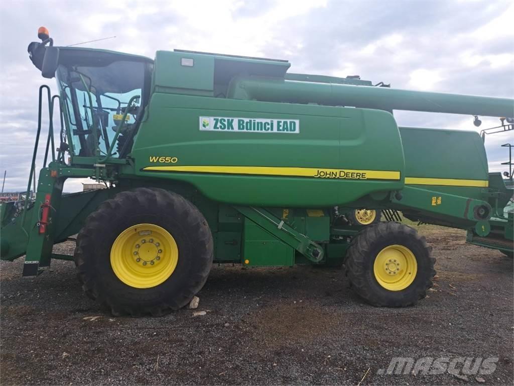 John Deere W650 Combine de secerat
