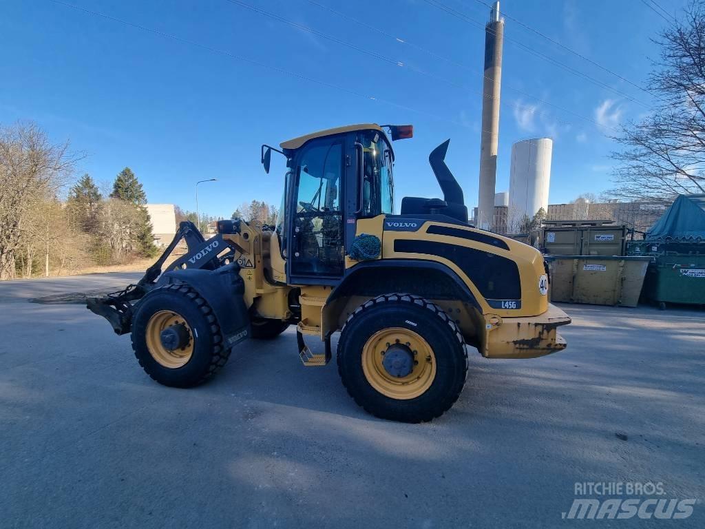 Volvo L45G Incarcator pe pneuri