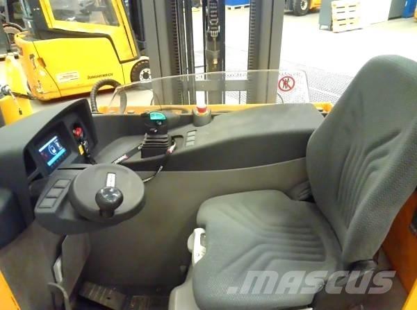 Jungheinrich ETV 214 Stivuitor cu catarg retractabil