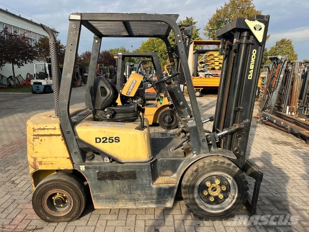 Daewoo D25S3 V-2311 Stivuitor diesel