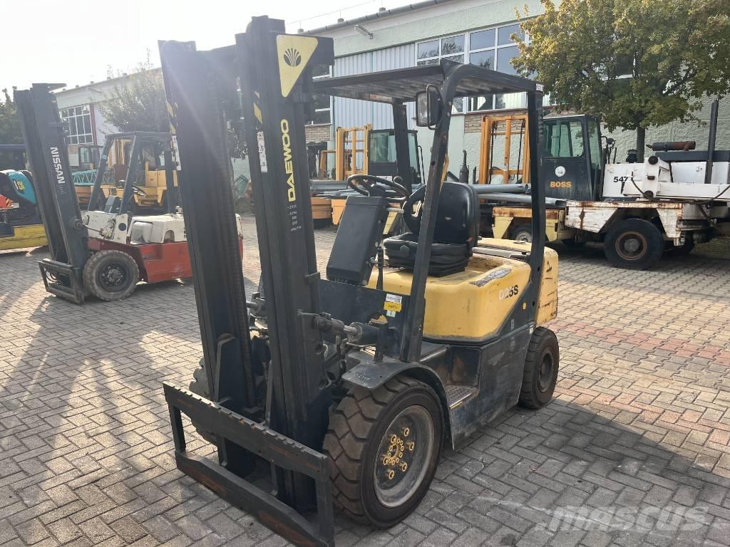 Daewoo D25S3 V-2311 Stivuitor diesel