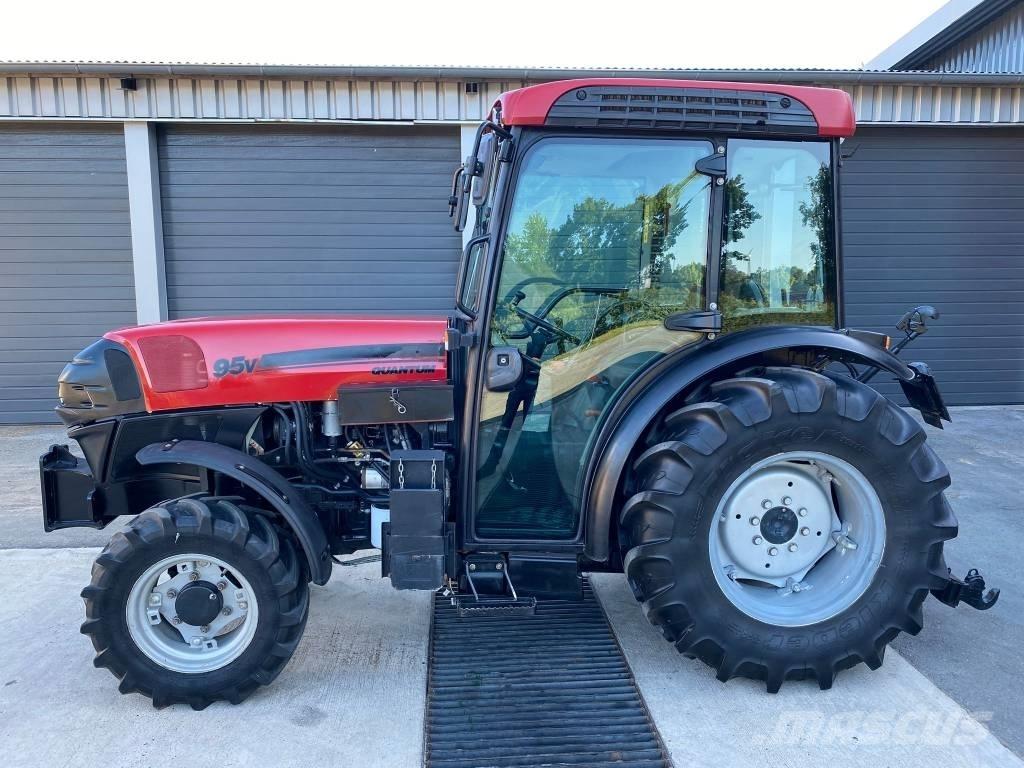 Case IH Quantum 95 V Tractoare
