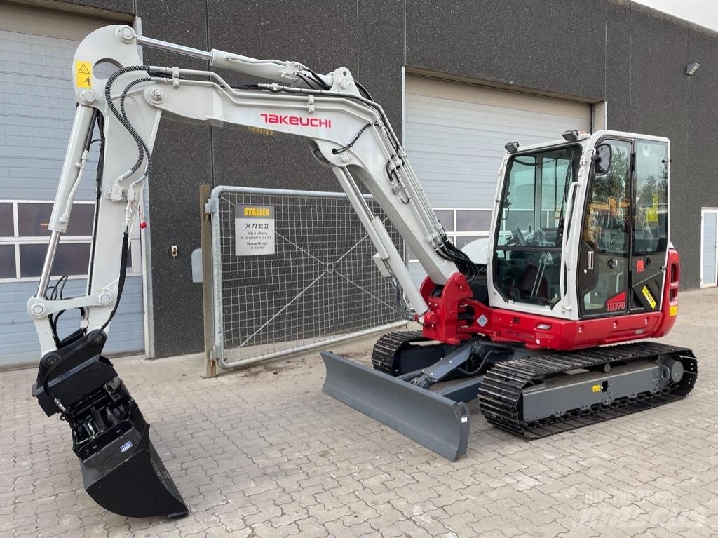 Takeuchi TB370 Mini excavatoare < 7t