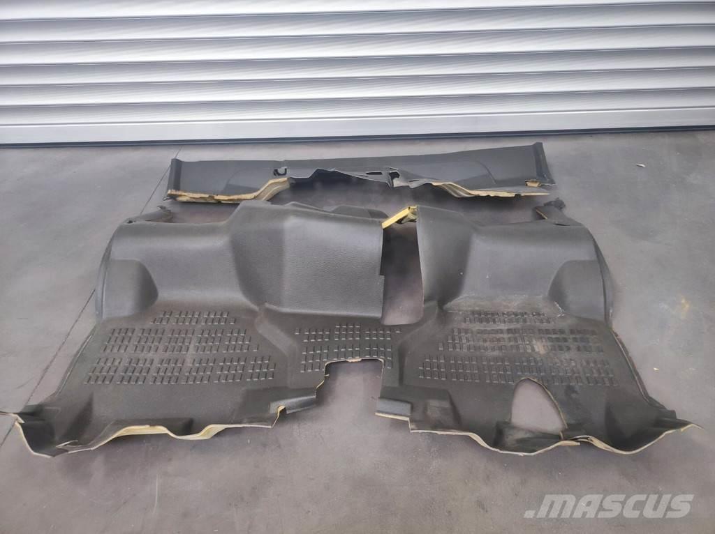 Renault Floor Mat Cabine si interior