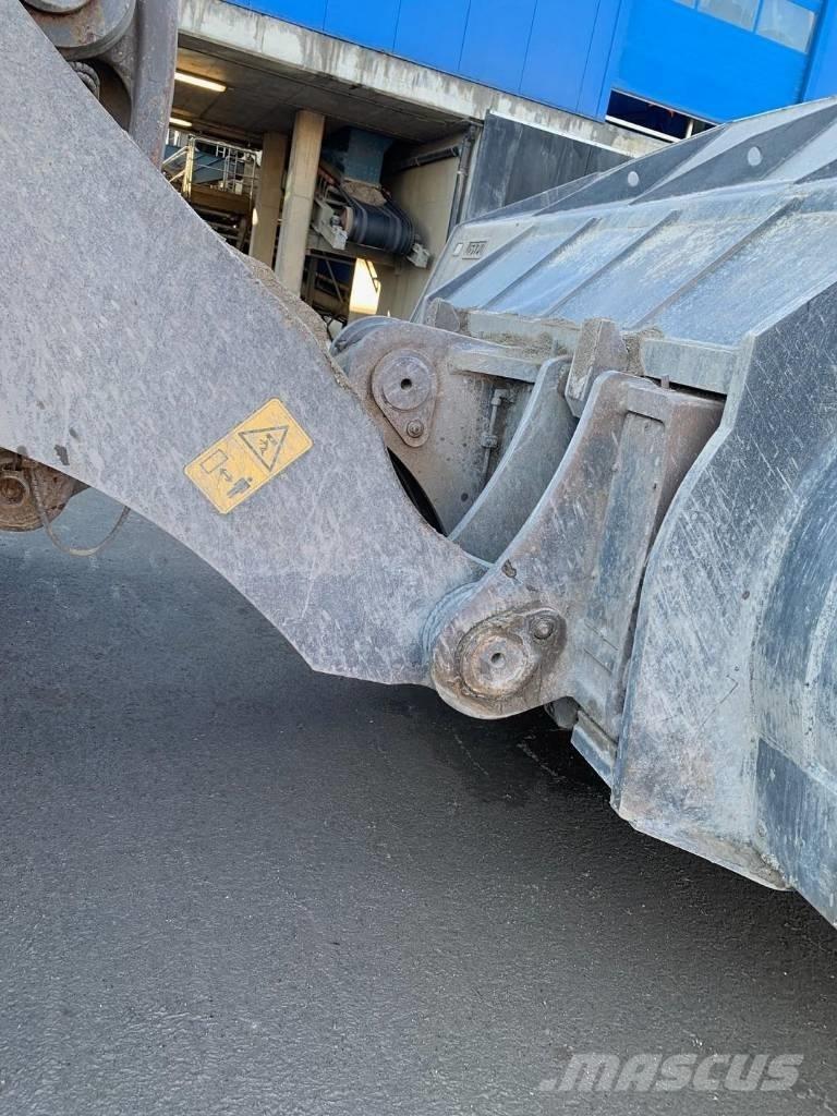 Volvo L 350 H Incarcator pe pneuri