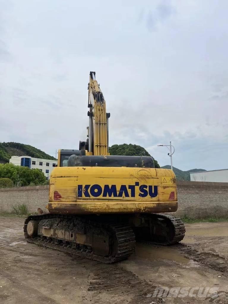 Komatsu PC 360 Excavatoare pe șenile

