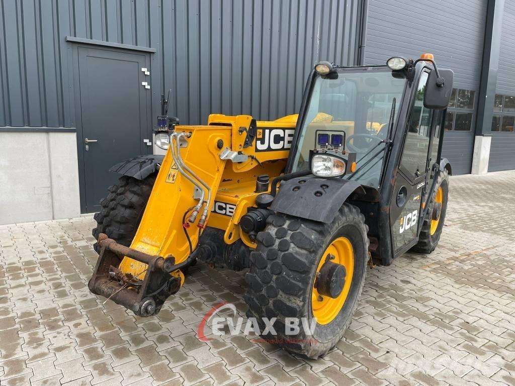 JCB 527-58 AgriPlus Manipulatoare agricole