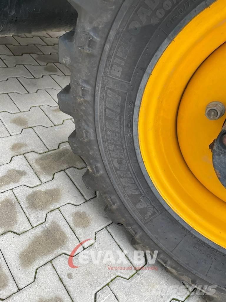 JCB 527-58 AgriPlus Manipulatoare agricole