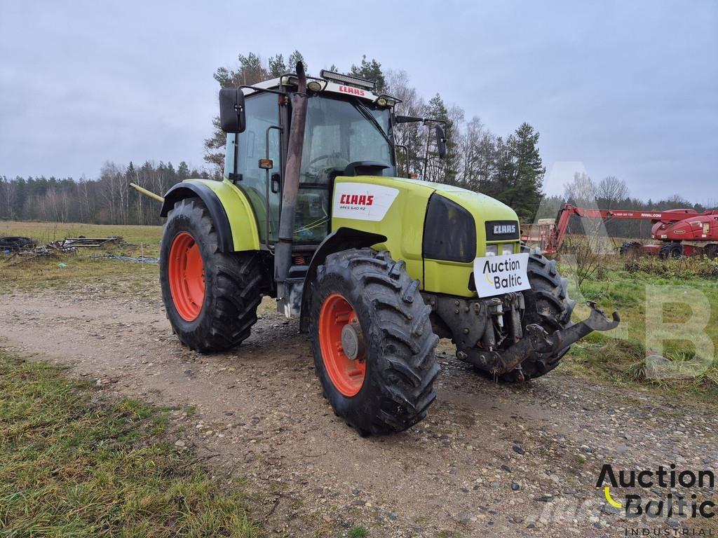 CLAAS Ares 640 RZ Tractoare