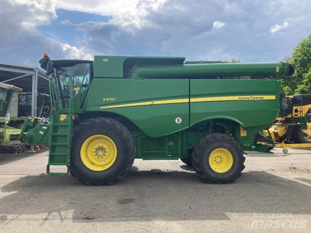 John Deere S 670 i Combine de secerat
