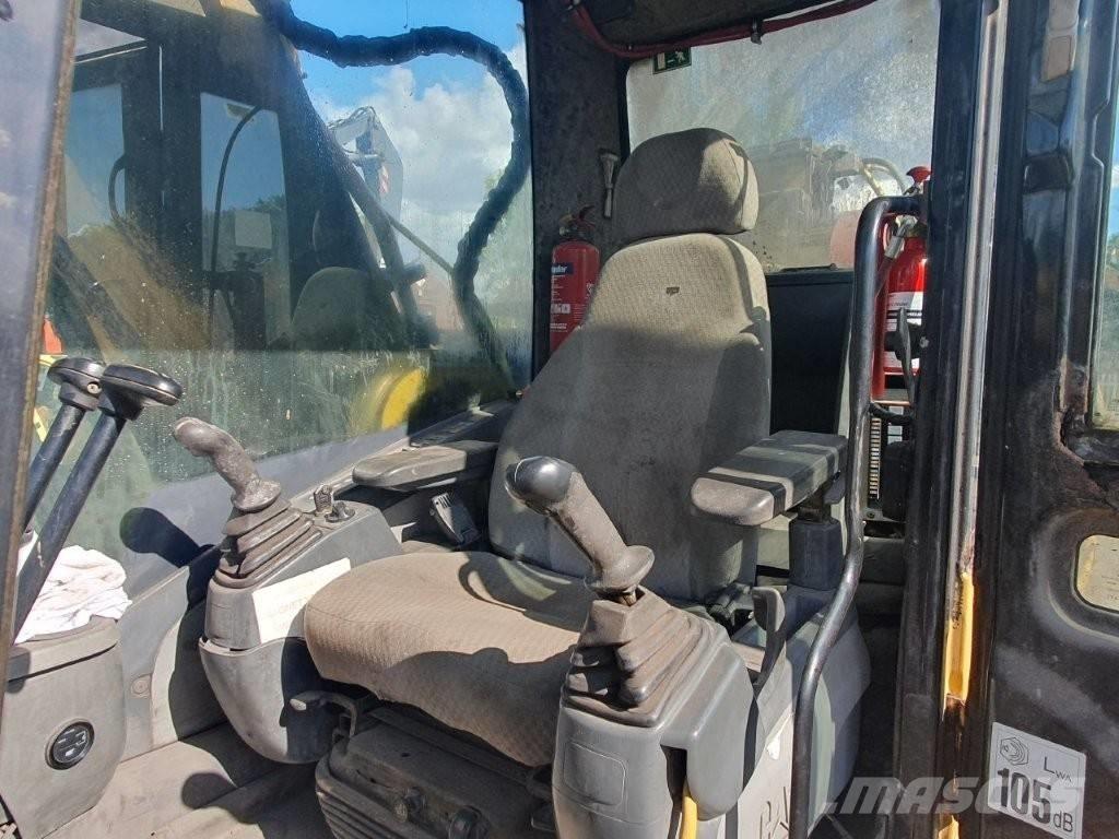 CAT 330 D L Excavatoare cu brat lung