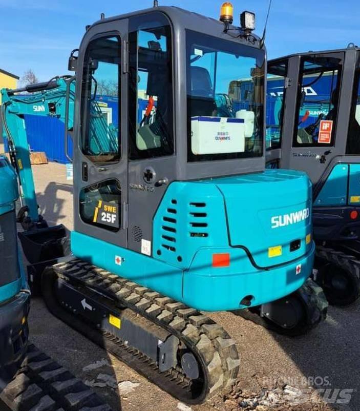 Sunward SWE25F Mini excavatoare < 7t