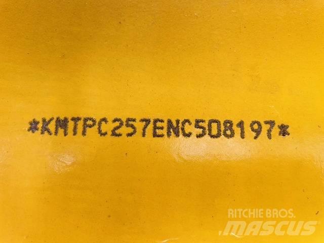 Komatsu PC 200 L Excavatoare pe șenile
