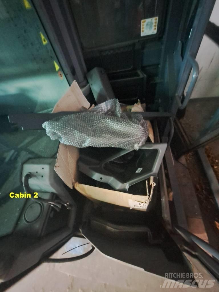 Fuchs F series Cabin Cabine si interior