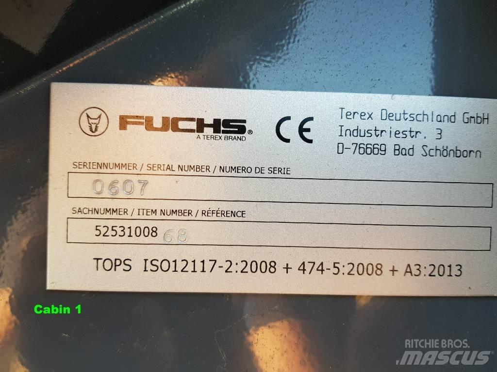 Fuchs F series Cabin Cabine si interior