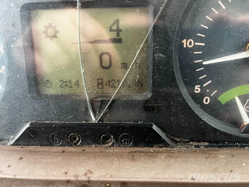 John Deere 6120 Tractoare