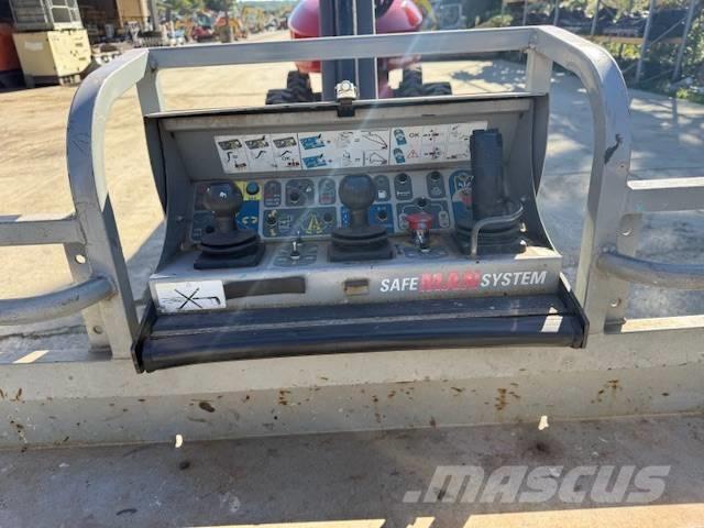 Manitou 280 TJ Nacele cu brat telescopic