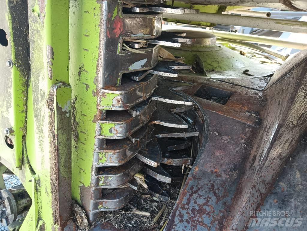 CLAAS Orbis 900 Accesorii pentru mașini de fân și furaje