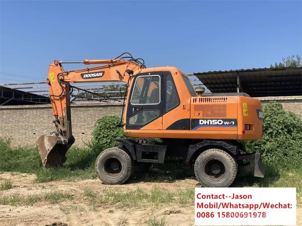 Doosan DH 150 W-7 Excavatoare cu roti