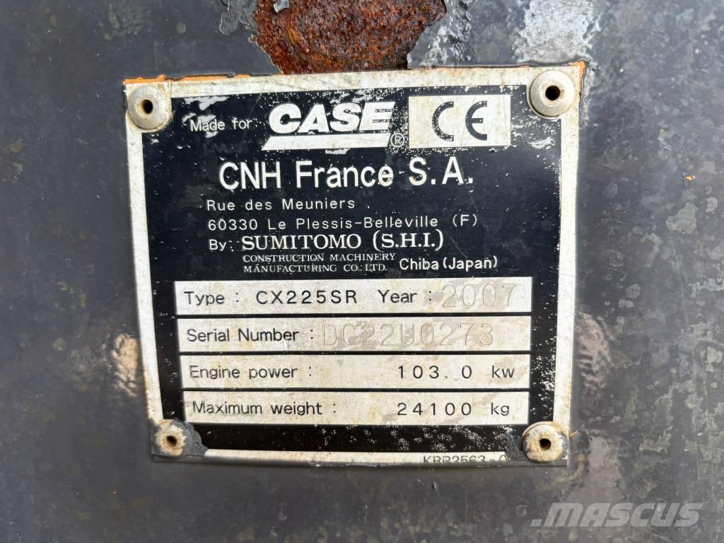 CASE CX 225 SR Excavatoare pe șenile
