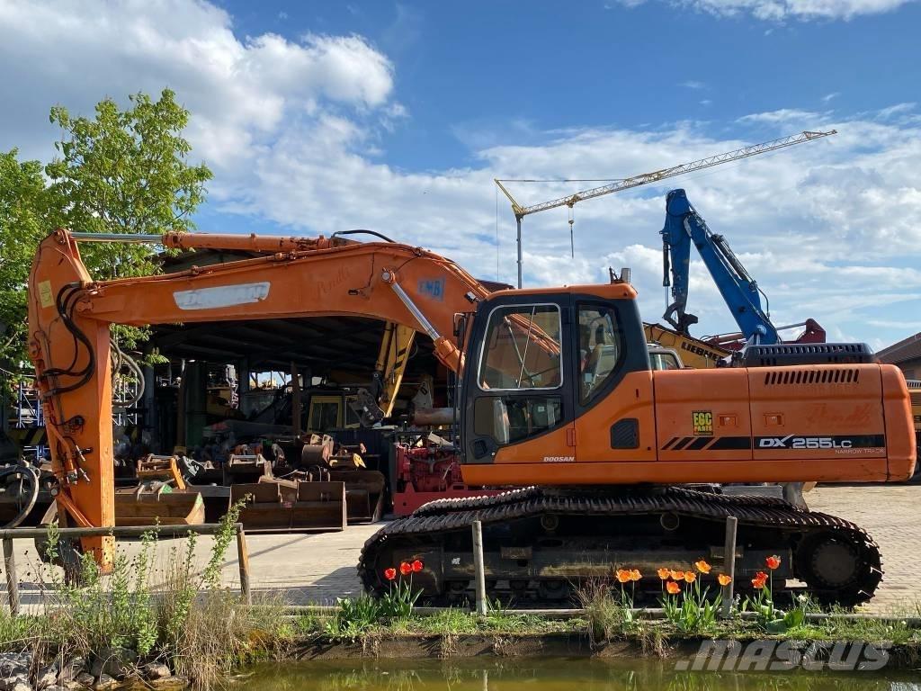 Doosan DX 255 NLC Excavatoare pe șenile
