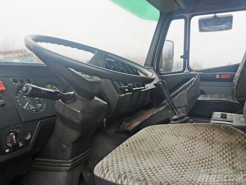 Mercedes-Benz 2426 Camion vidanje