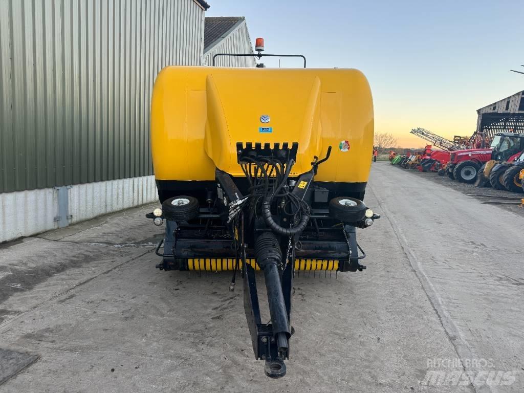 New Holland BB 9060 Baler dreptunghiular