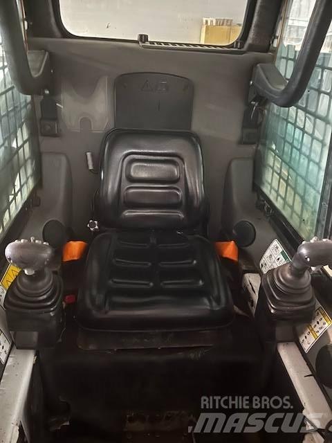 Bobcat S 100 Mini incarcator