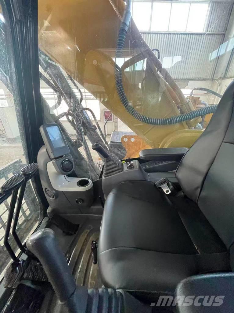 CAT 336D2 Excavatoare pe șenile
