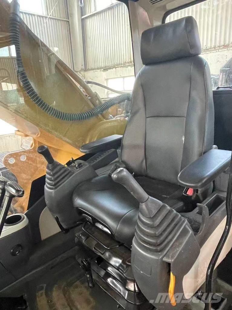 CAT 336D2 Excavatoare pe șenile
