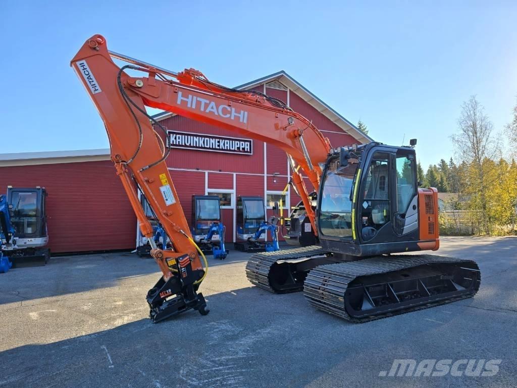 Hitachi ZX 135 US-6 Excavatoare pe șenile
