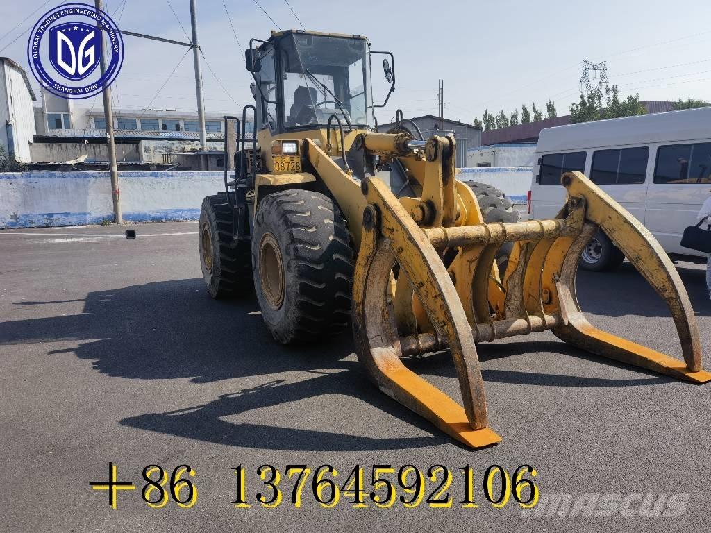 Komatsu WA 320-3 Incarcator pe pneuri